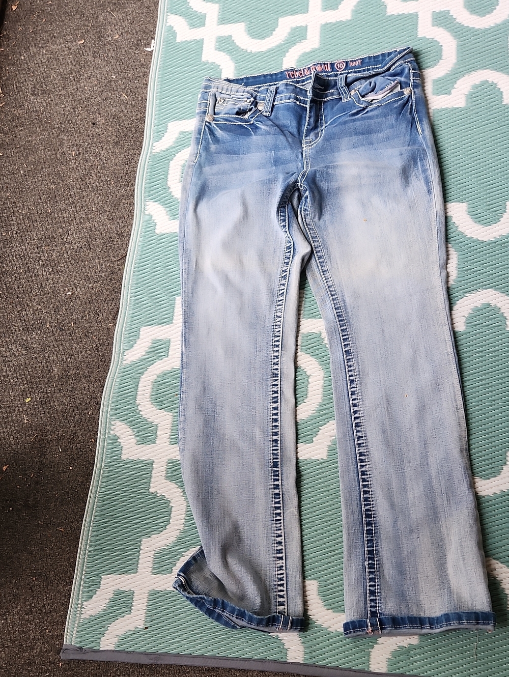 Light Wash Women’s Boot Cut Jeans - Mid-Rise Casual